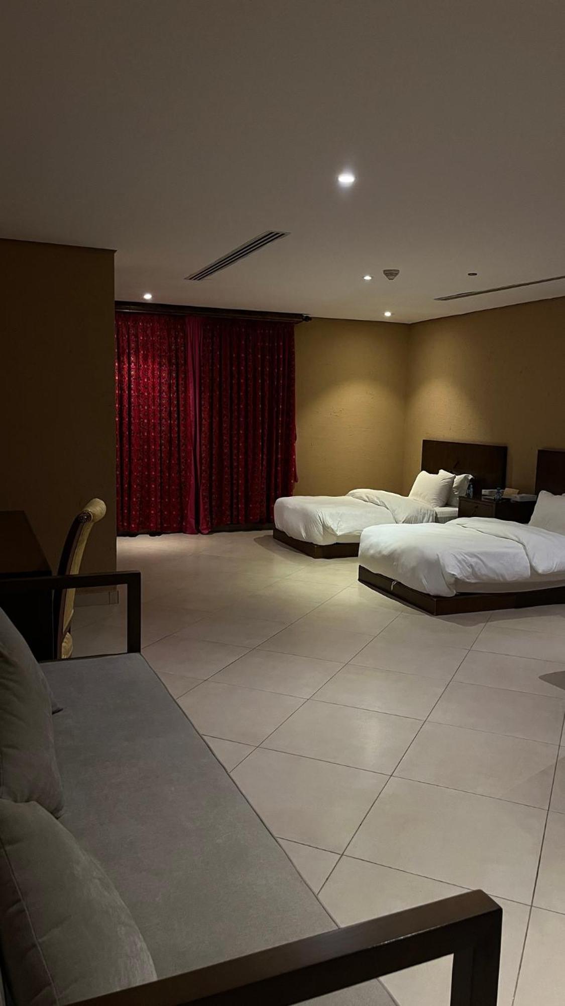 Al Malfa Resort Unaizah Exterior photo